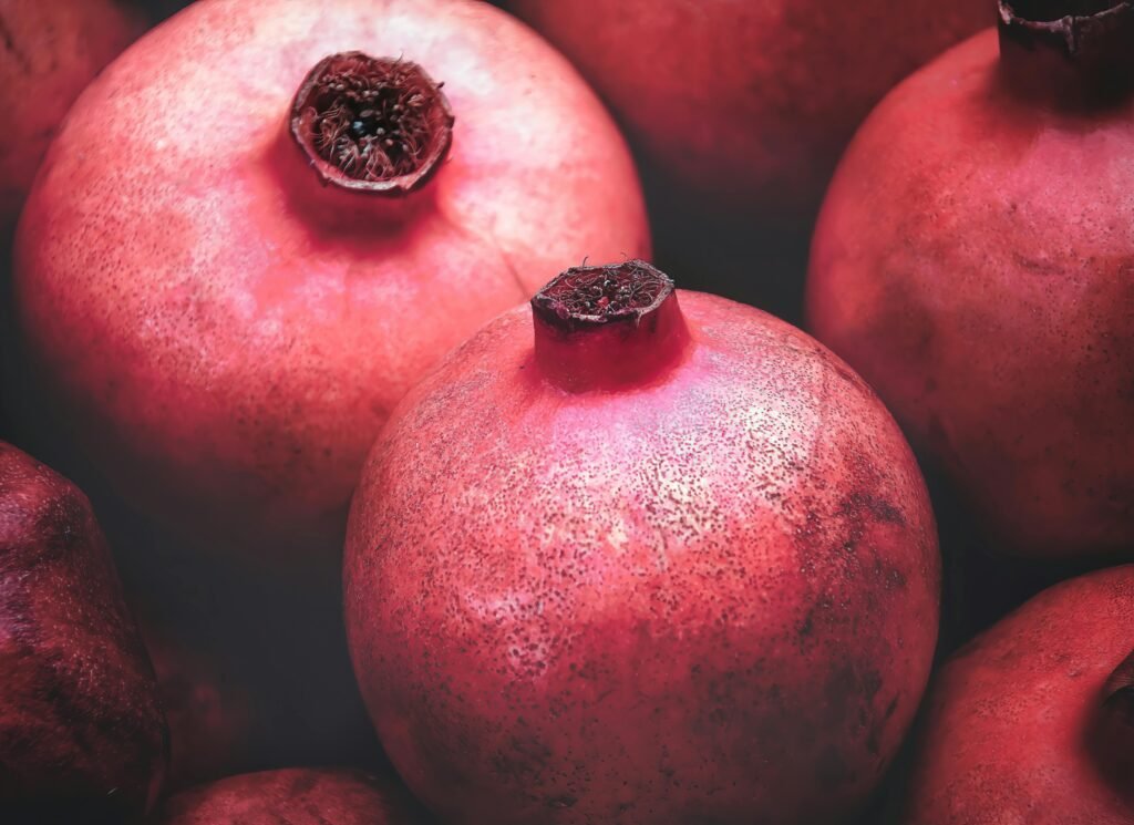 9 Surprising Fruits That Pack More Fiber Than Apples, Dietitian-Approved!