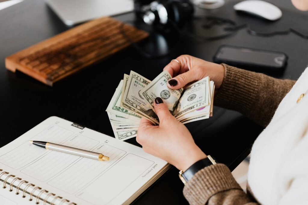 Long-Term Wealth Made Easy: How to Master Budgeting Like a Pro