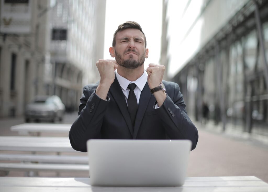 What Successful People Keep Private: 9 Things They Never Reveal