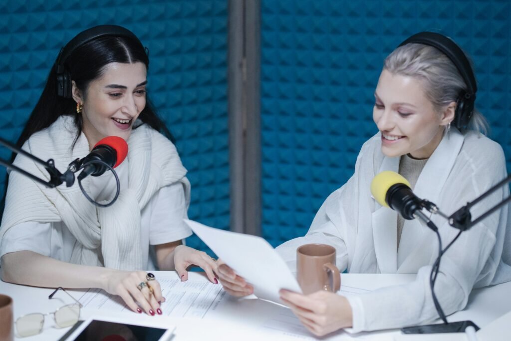 How To Make Money From Podcasts – 7 Tips For Turning Listeners Into Profit